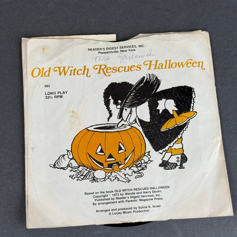 Readers Digest Old Witch Rescues Halloween Vinyl Record 33 RPM 090 Vintage - VG